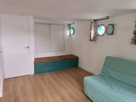 Location Studio meublé étudiant 25 m² sur péniche
