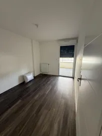 Location Appartement récent meublé