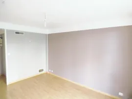 Location Appartement 3 pièces 54 m2 avec balcon