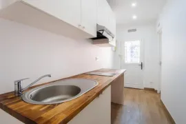 Location Grand T2 avec terrasse de 50 m2 à Aubervilliers