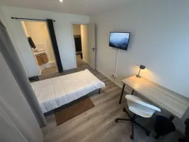 Location Superbe logement (3 chambres) sur Evry village.
