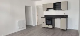 Location Appartement rénové 3 pièces dans maison