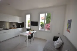 Agréable studio étudiant meublé super équipé Avignon
