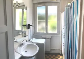 Location Appart. 4 pièces 65m² meublé avec parking et cave