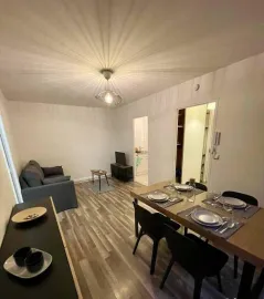 Location Beau 2P meublé 37m² à Crimée