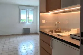 Agréable studio dans résidence calme proche centre Nancy