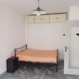 Studio type F1 calme près fac valrose Nice