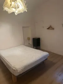 Location Beau T2 meublé 44m² Aix centre