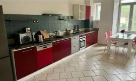 Location Grand appartement de 120m2 dans un château