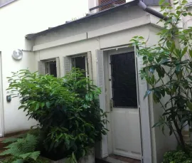 Superbe studio meublé 25m² maisonnette sur cour Paris 11e