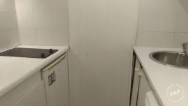 Location Superbe studio meublé 25m² maisonnette sur cour