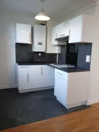 Location Beau T2/3 51m² entièrement repeint Saint Pasquier