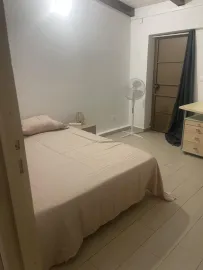 Chambre meublée avec balcon privatif - colocation Pointe-à-Pitre