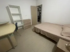 Colocation Chambre meublée avec balcon privatif - colocation
