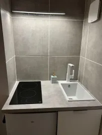 Location Beau studio meublé 13m² Jean Jaurès
