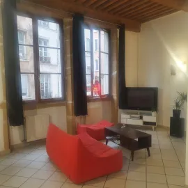 Location Bel appartement type Canut