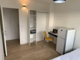 Colocation Chambre en collocation avec grand Balcon