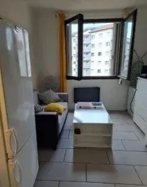 Beau studio meublé 19m² au calme Grenoble