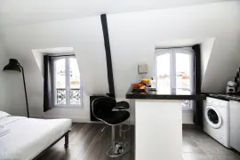 Location Superbe studio meublé 23m² proche marché Poncelet
