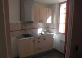 Location T2 meublé proche port