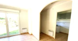 Location Maison/Villa  : clim, jardin, piscine, 1000€ TTC
