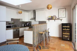 Location Magnifique bastide avec vue mer dominante
