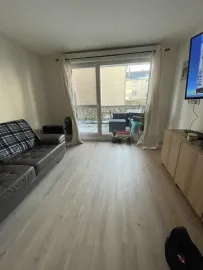 Location T2 non meublé dans résidence calme (terrasse)