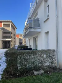 Location T2 non meublé dans résidence calme (terrasse)