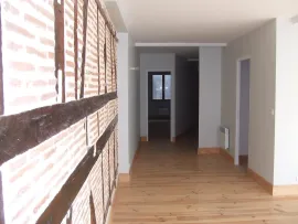Location Appartement atypique à proximité gare et commerces