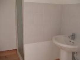 Location Appartement atypique à proximité gare et commerces