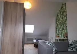 Location Studio meublé 15m² proche de Néoma