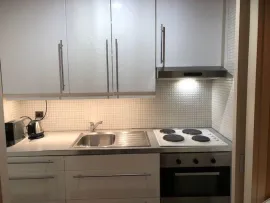 Location Studio plein ciel clair et confortable
