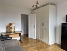 Location Appartement 2 pièces , lumineux entièrement rénové