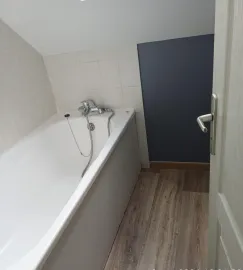 Location Plein centre, bel appartement duplex lumineux