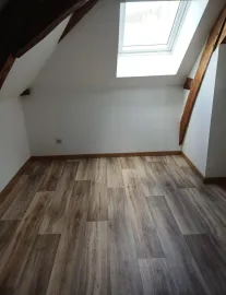 Location Plein centre, bel appartement duplex lumineux