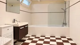 Vente ANCIEN CUVAGE RÉNOVÉ – 100 M², 3 CHAMBRES, GRAND GARAGE ET JARDIN