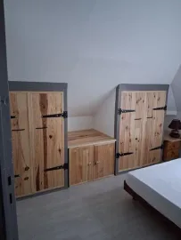 Location Appartement 2 pièces très lumineux au 2eme étage