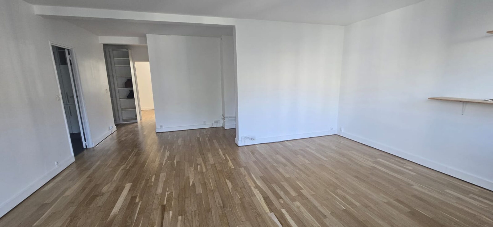Location JEANNE D'ARC-3 PIECES-70M2