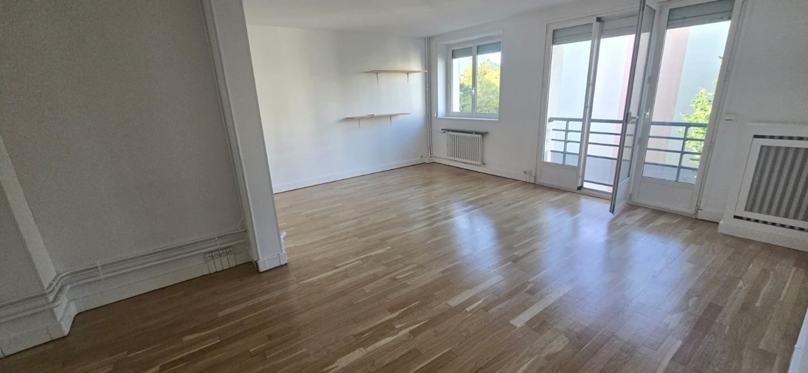 JEANNE D'ARC-3 PIECES-70M2 Issy-les-Moulineaux