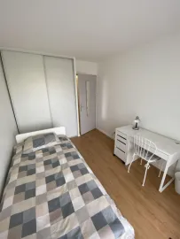 Colocation Chambre meublée avec balcon Cergy le Haut