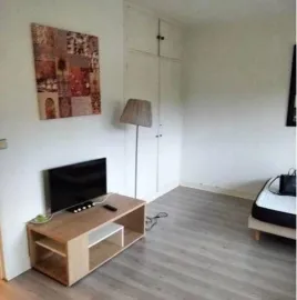 Location Meudon la foret charmant studio avec vue degagee