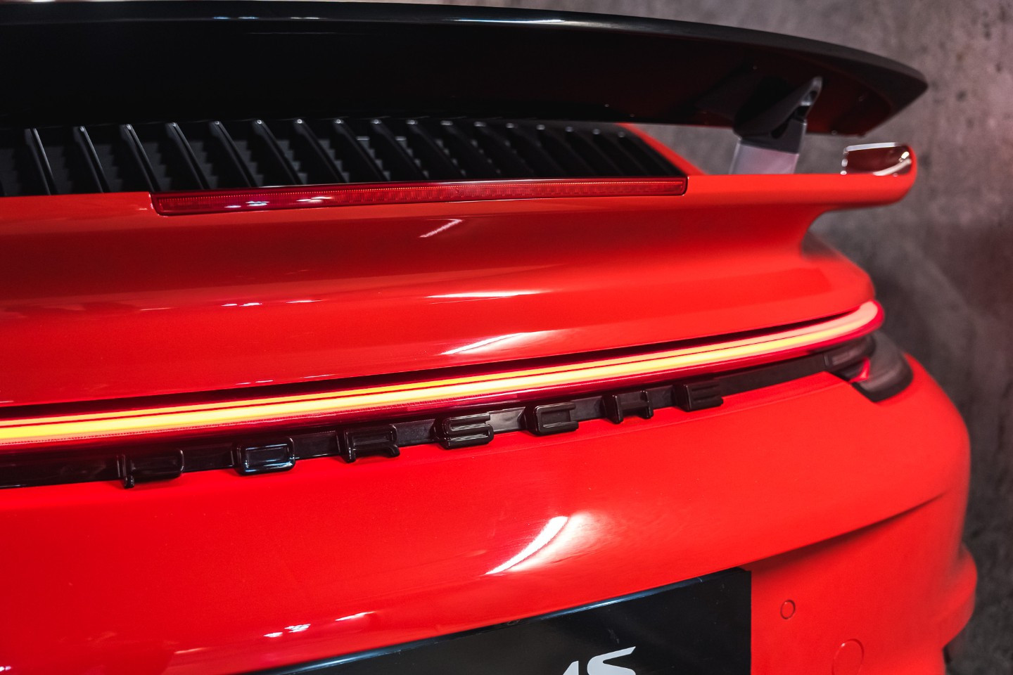 Voiture Porsche 992 911 (992.1) Turbo S Cabriolet 3.8 650