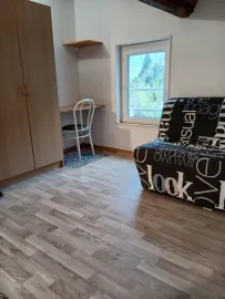 Location Studio meublé renové