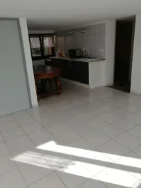 Location APPART    refait  neuf       rez  de chaussée