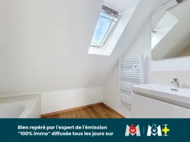 Vente Maison de charme, ancienne grange rénovée, lumineuse, 2 chambres avec jardin