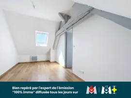 Vente Maison de charme, ancienne grange rénovée, lumineuse, 2 chambres avec jardin