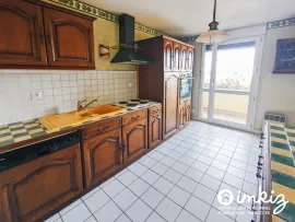 Vente T4 de 91 m² dernier étage, balcon, garage, cave