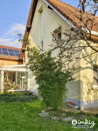 Vente Charmante propriété de 9 pièces