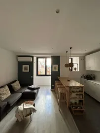 Location Carrer de Pere Serafí, Barcelona