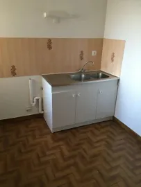 Location Beau F2 de 50m² avec balcon en centre Ville